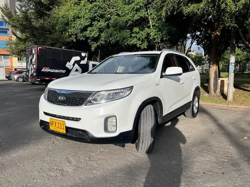Kia Sorento 2.4 Radical 4x2