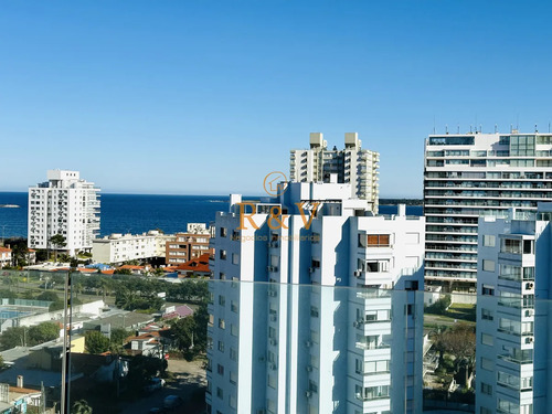 Moderno Apartamento De 3 Dormitorios En Suite, Zona Hotel Enjoy, Punta Del Este
