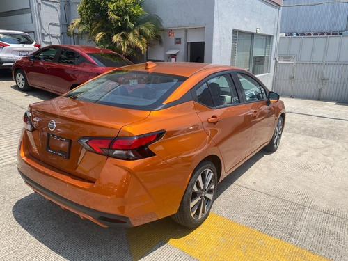 Nissan Versa Platinum 2020