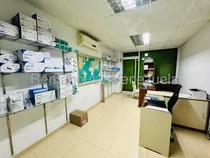 Comprar Daniela Linarez Alquila Galpones Con Mas De 600m2 En El Centro De Barquisimeto Posee Area De Mezzanina Espacios Muy Funcionales Y Ubicación Estratégica Contactame                                      