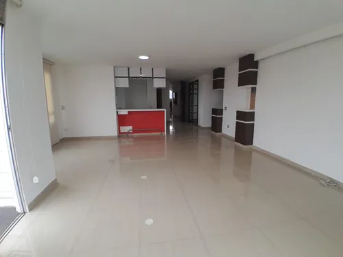 Apartamento En Arriendo En Ciudad Jardín. Cod A11550