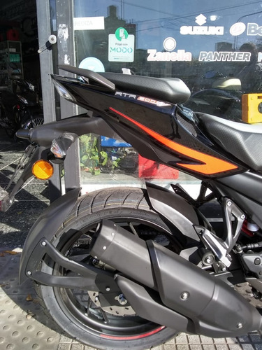 Imagen 7 de 16 de Moto Tvs Rtr 200 4v Nuevo Lanzamiento Motovega