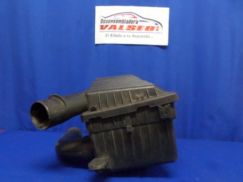 Imagen 2 de 6 de Envase Purificador De Aire Superior Fiat Idea