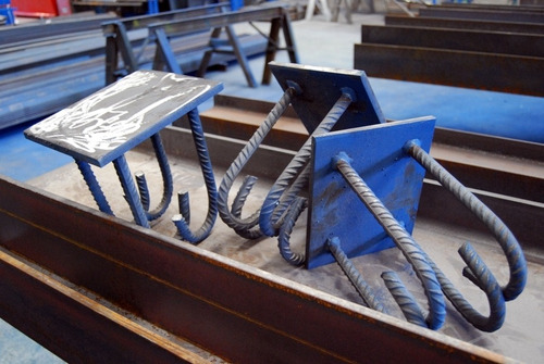 Estructuras, Piezas Metálicas