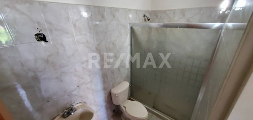 Imagen 19 de 24 de Townhouse Callejon Mañongo, Detras Del Farmatodo Mañongo Conjunto Residencial Las Trinitarias. A65aj7