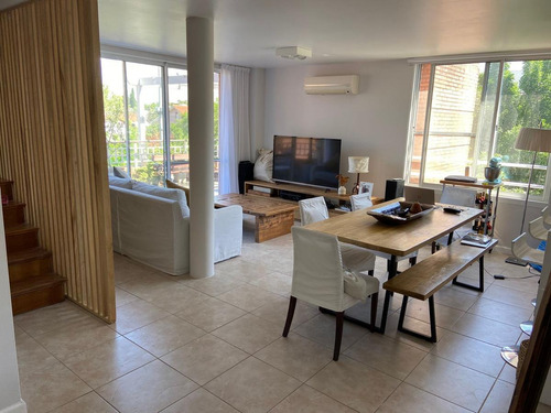 Imagen 6 de 18 de Jardines De San Isidro, Departamento En Venta Con Terraza Y Parrilla Y Vista Al Jardín.