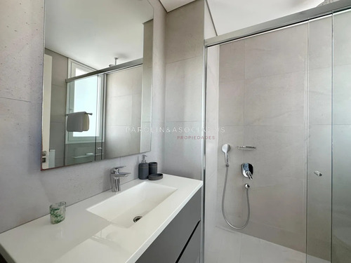Departamentp En Venta En Edificio Le Parc Lll. Playa Brava; Punta Del Este