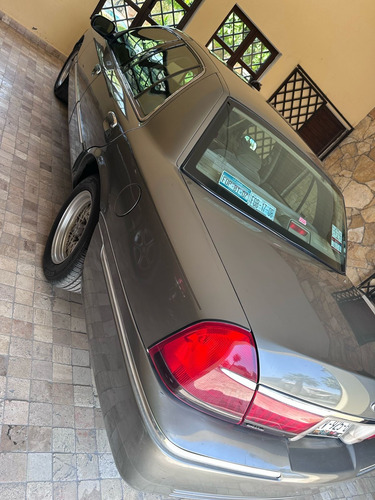 Ford Grand Marquis Ls Análogo At