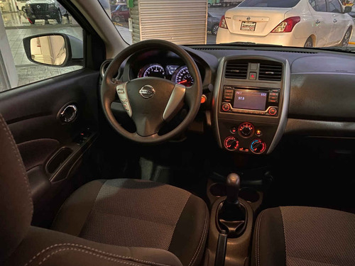 Imagen 15 de 15 de Nissan Versa 2019 4p Advance L4/1.6 Man