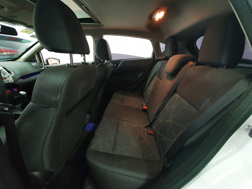 Ford Fiesta Kinetic Design 1.6 Design 120cv Titanium 2013