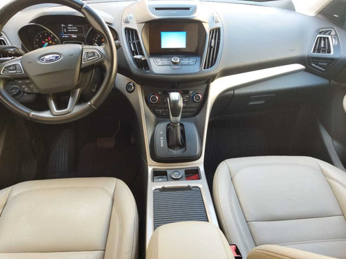 Imagen 9 de 11 de Ford Escape 2018 2.0 Titanium Ecoboost At