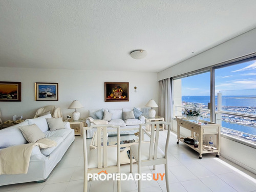 Apartamento En Venta En Península Punta Del Este, 3 Dormitorios, 2 Baños