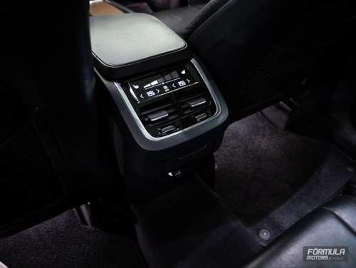 Imagem 10 de 15 de Volvo Xc90 D5 Inscription