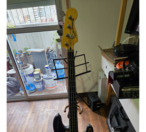 Squier - Classic Vibe '60s Presicion Bass