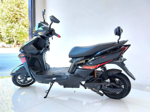 Imagem 2 de 6 de Moto Elétrica 3000w Wayy Mobility