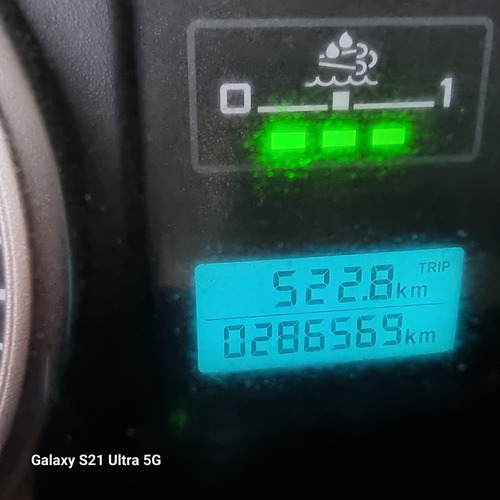Ford Cargo Modelo 1519 Ano 2014 Na Carroceria Com Ar
