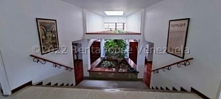 Imagen 19 de 21 de Casa En Venta 22-20489 En Cumbres De Curumo Wp 04120104330