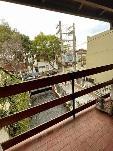 Imagen 17 de 22 de Triplex 4 Amb. En Olivos