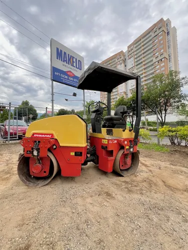 Vibrocompactador Dynapac Cc1200
