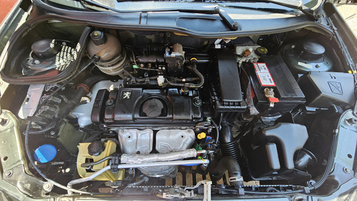 Peugeot 207 1.4 Sedan Allure 75cv