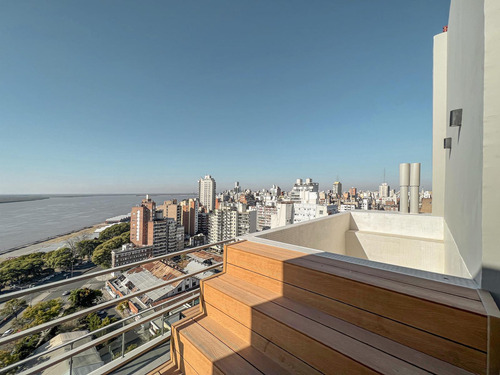 Departamento De 1 Dormitorio Con Comodín, Vista Al Río Y Amenities