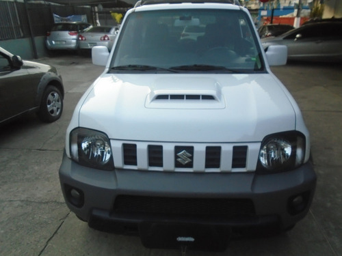 Imagem 3 de 7 de Suzuki Jimny Ano 2014 Cor Branco 4x4 Sun +teto 35.000km Novo