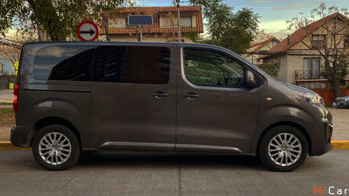 Imagen 24 de 25 de Peugeot Traveler 2.0 Lz Turbo