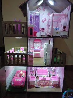 Casa De Barbie De 3 Pisos De Madera+carro+piscina+muñeca