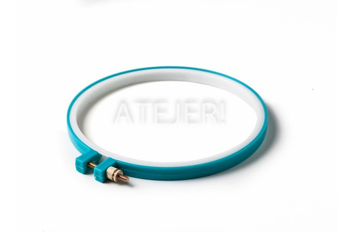 Bastidor De Plástico Para Bordar Con Tornillo De 25 Cm
