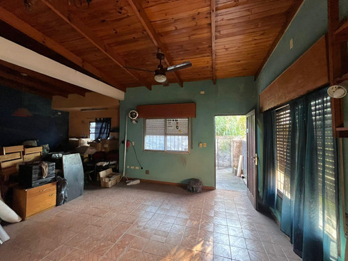 Casa En Venta En Lomas De Zamora