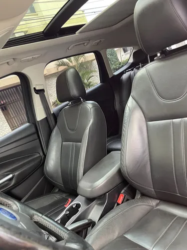 Ford Escape 2.0 Titanium