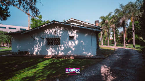 Venta Casaquinta 5 Ambientes Villa Luzuriaga