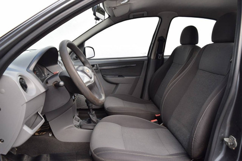 Imagem 8 de 9 de Chevrolet Prisma 1.4 Mpfi Lt 8v Flex 4p Manual