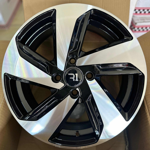Rines 15 4 100 Aveo Versa Spark March Jetta Gol Tsuru Cabrio