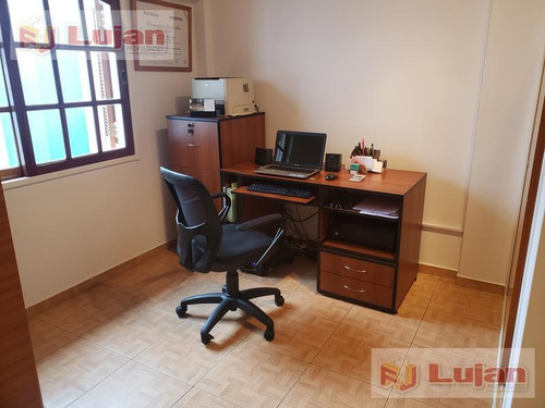Imagen 16 de 19 de Ph - Barrio Naón Impecable 3 Ambs Con Patio A Metros De E. Castro