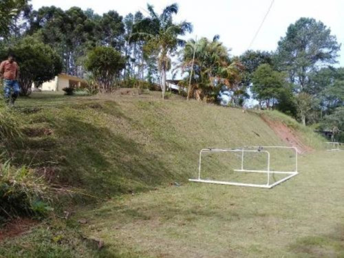 Imagem 9 de 16 de Chácara No Bairro Parelheiros, Na Zona Sul De São Paulo, Com Piscina, Pomar; 02 Lagos; Salão De Festas; Campo De Futebol E Poço Semi-artesiano Ref: 8739/ac