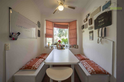 Hermosa Casa Principal, Con Segunda Propiedad Chicureo
