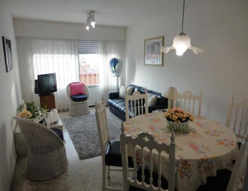 Apartamento En Alquiler Por Temporada De 1 Dormitorio En Peninsula (ref: Bpv-1079)