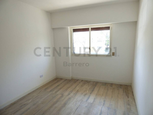 Imagen 11 de 19 de Retasado Colegiales - Impecable Semipiso De 3 Ambientes + Dependencia Reciclado