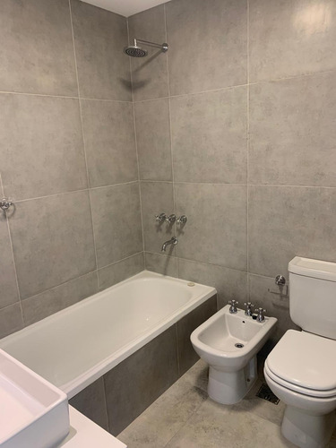 Venta Departamento 3 Dormitorios Centro Con Cochera