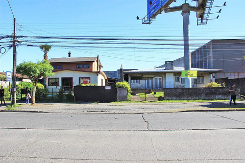 Terreno En Venta En Calle Julio Buschmann
