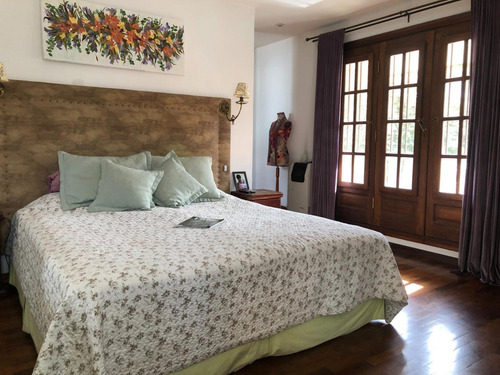 Imagen 13 de 30 de Hermosa Casa De Estilo 4 Dorm + Dep De Servicio