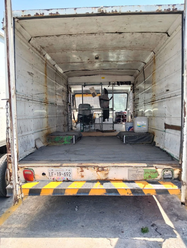 Chevrolet Vannete 3.5 Tons A Gas Menos De Un Año Ajuste