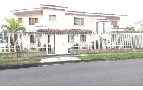 Casa En Venta Trigal Norte Valencia Amplia Calle Cerrada Anra 24-10276