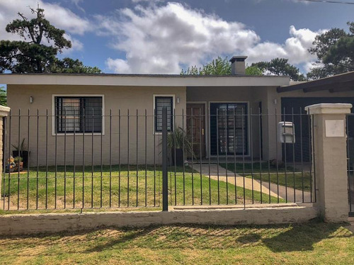 Casa En El Pinar 2 Dormitorio Más Apto. Y Barbacoa