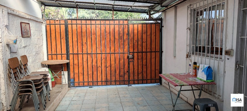 Imagen 10 de 16 de Hermosa Casa En Pasaje Cerrado En La Cisterna
