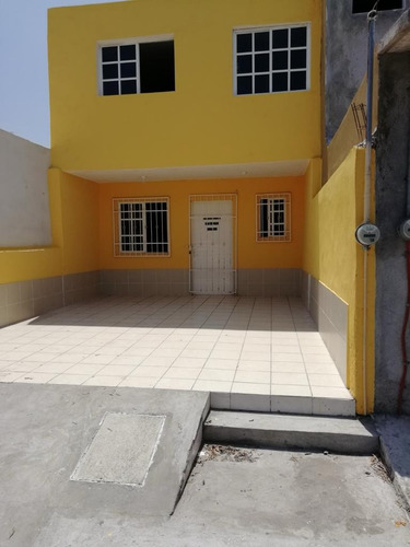 ¡bonita Casa En Venta En Colonia Venustiano Carranza, Boca Del Río, Veracruz! A 5 Minutos De Plaza Americas Y Playas De Boca Del Rio.