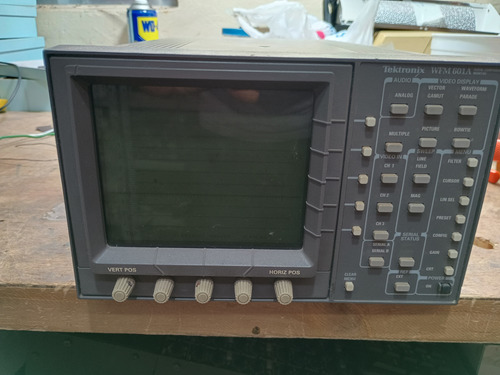 Wave Form Tektronix Wfm 601a