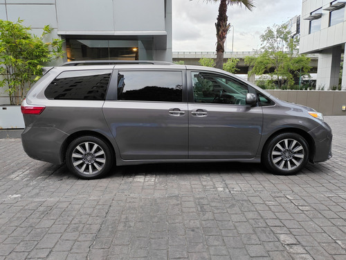 Toyota Sienna 3.5 Xle Piel At