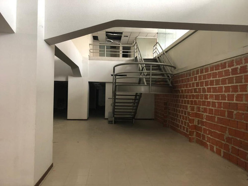 Imagen 3 de 8 de Pc Se Alquila Local 667m2 Boleita Sur Av Francisco De Miranda